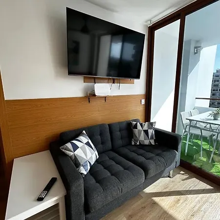 Modern Spacious 3 Bedroom In Playa Del Ingles