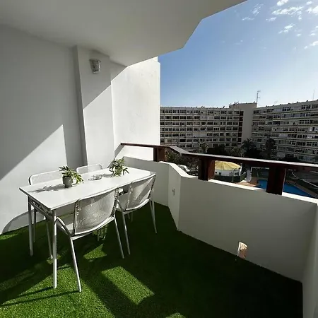 Апартаменты Modern Spacious 3 Bedroom In Playa Del Ingles *