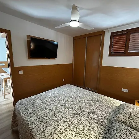 Modern Spacious 3 Bedroom In Playa Del Ingles Маспаломас