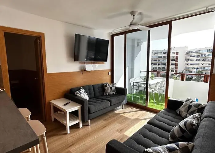 Apartmán Modern Spacious 3 Bedroom In Playa Del Ingles